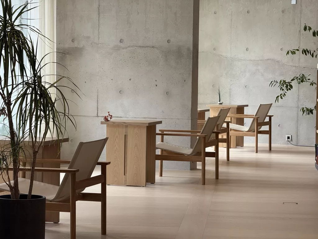 에가톳 라이브러리, 제주도를 여행할 때 꼭 가야 할 서점 추천 1 에가톳 라이브러리, 제주도를 여행할 때 꼭 가야 할 서점 추천